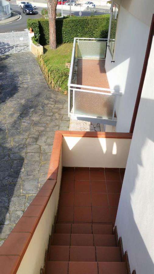 Apartamento Happy King Lido di Camaiore Exterior foto
